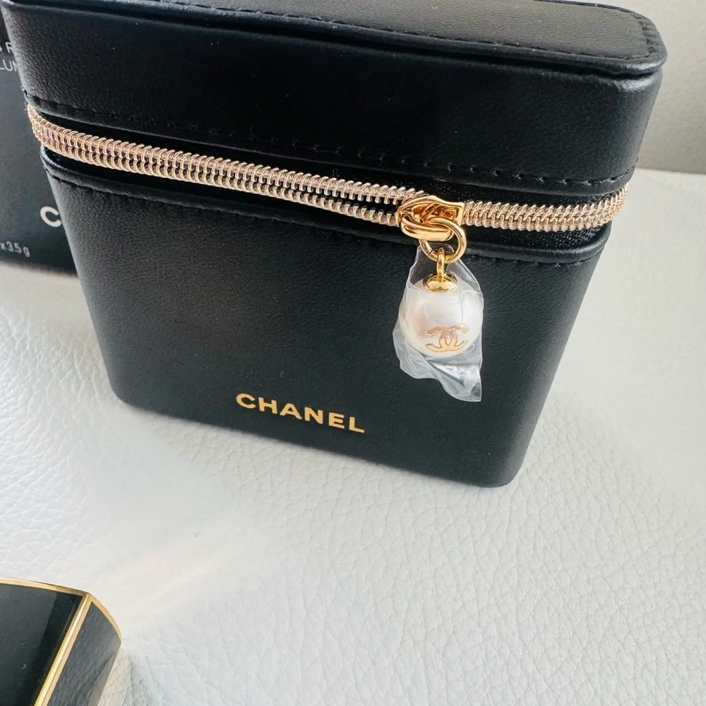 Chanel Rouge Allure Velvet set of 4 luminous matte lipstick in pearl zipper pull
